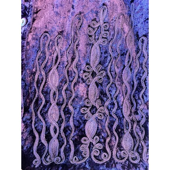 Coldwater Creek Purple Cardigan Jacket SZ M Velvet Button Uo Cropped Embellished - Picture 4 of 10